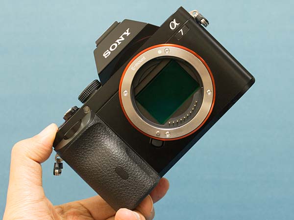 ソニー SONY α7II ILCE-7M2 手ぶれ補正を搭載したフルサイズ・ミラー