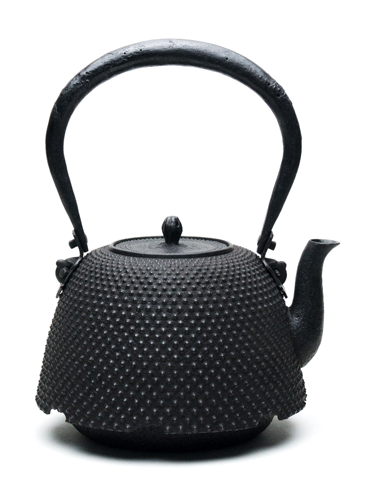 霰文南部形鉄瓶 – 御釜屋
