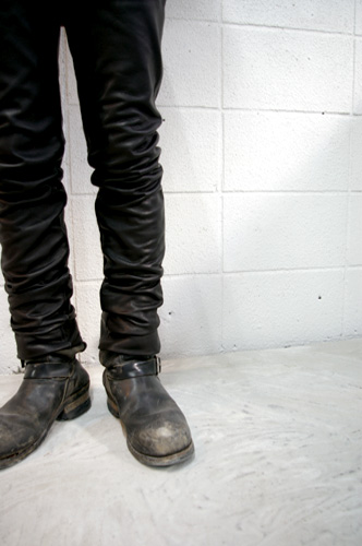 ロアーズ・オリジナルのレザーパンツ！！ | ROARS GARAGE