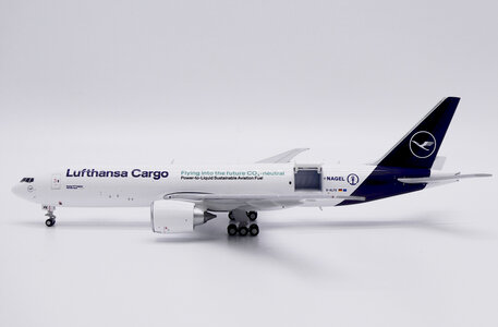ScaleModelStore.com :: JC Wings 1:400 - XX40228C - Lufthansa Cargo