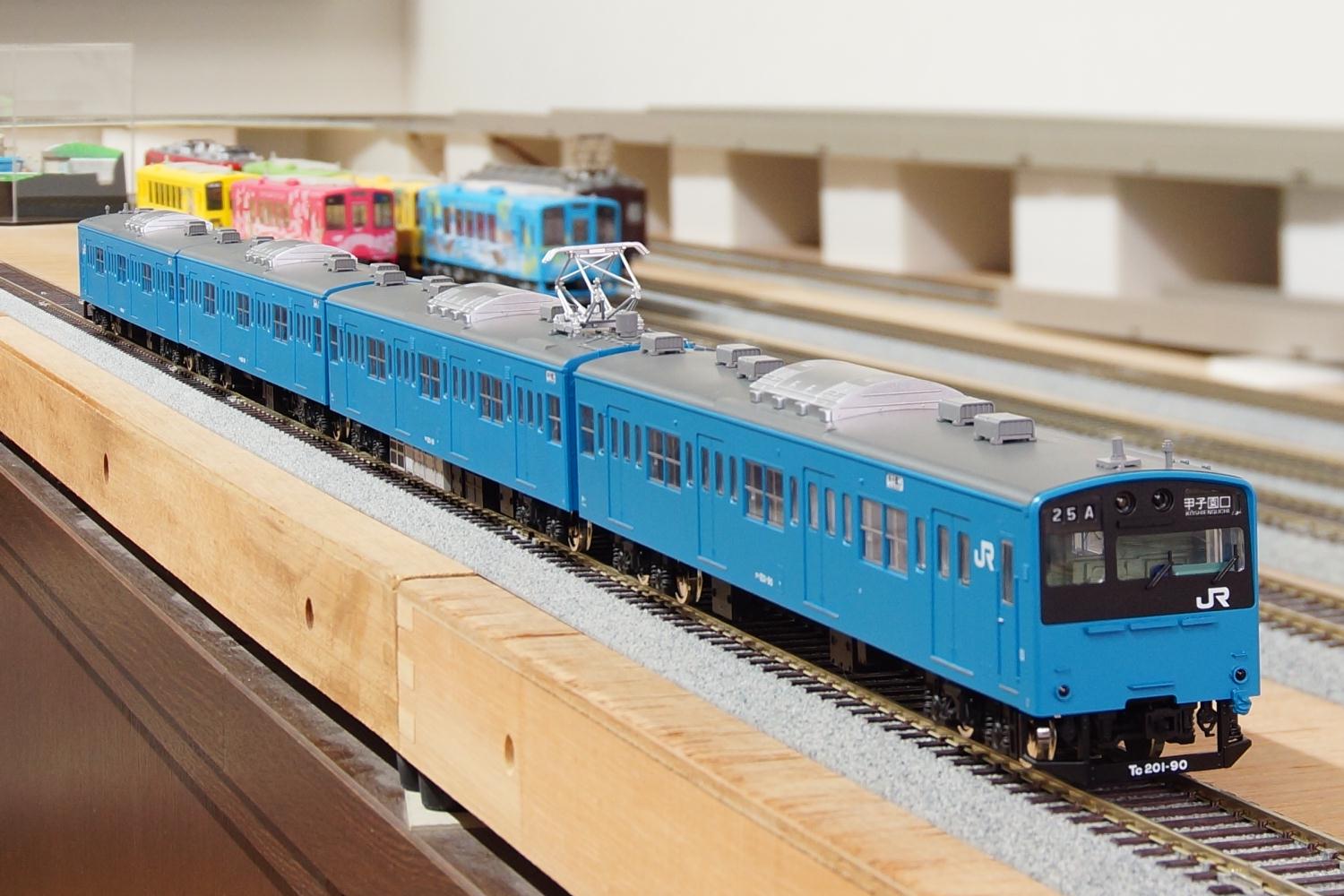 PLUM 201系京阪神緩行線」完成