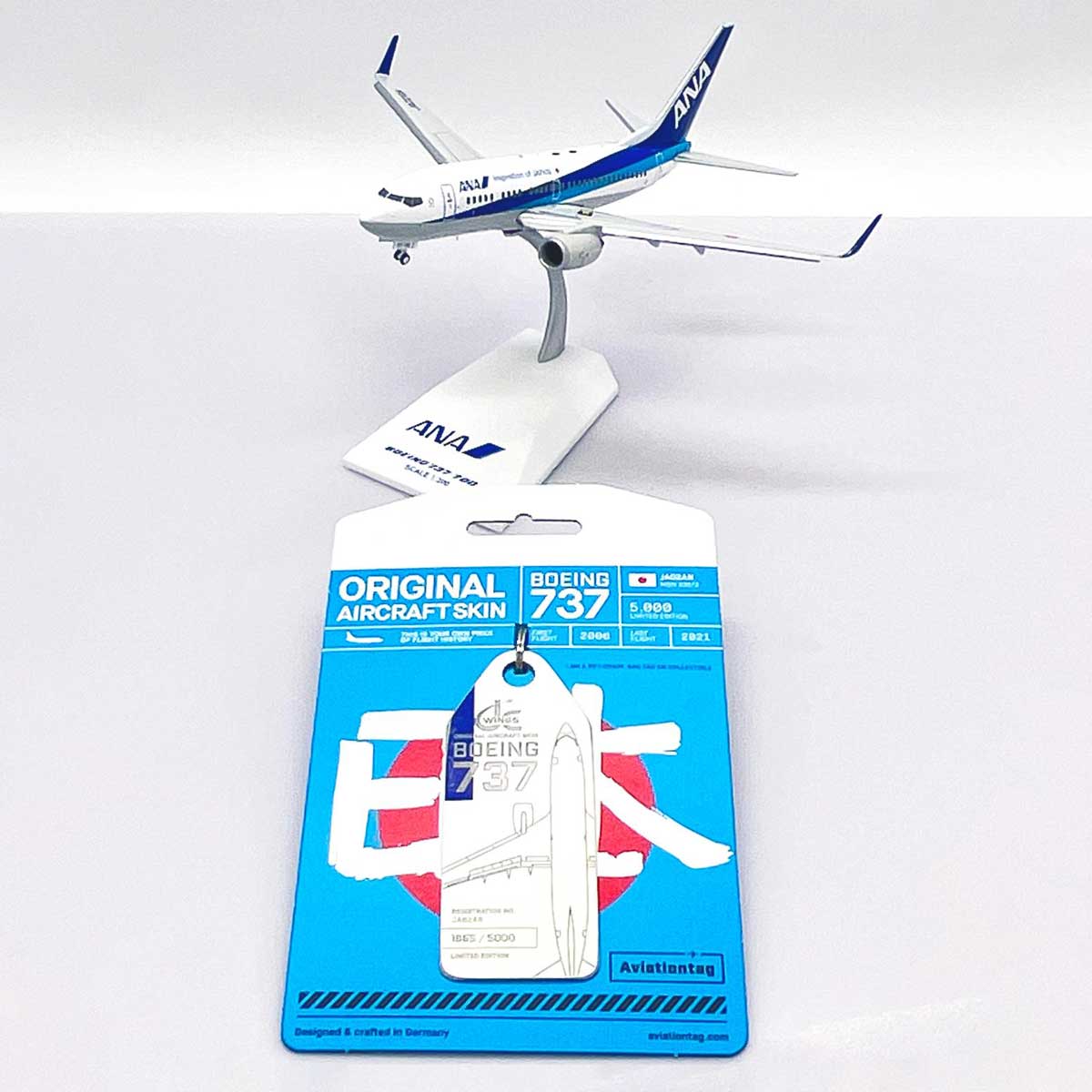 ANA Boeing 737 JA02AN Edition 1:200 Flaps Down Set – Aviationtag