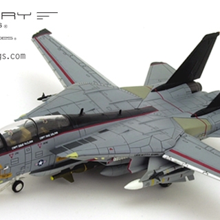 F-14A TOMCAT VF-154 BLACK KNIGHTS NF100 2000 (Kneeling Version