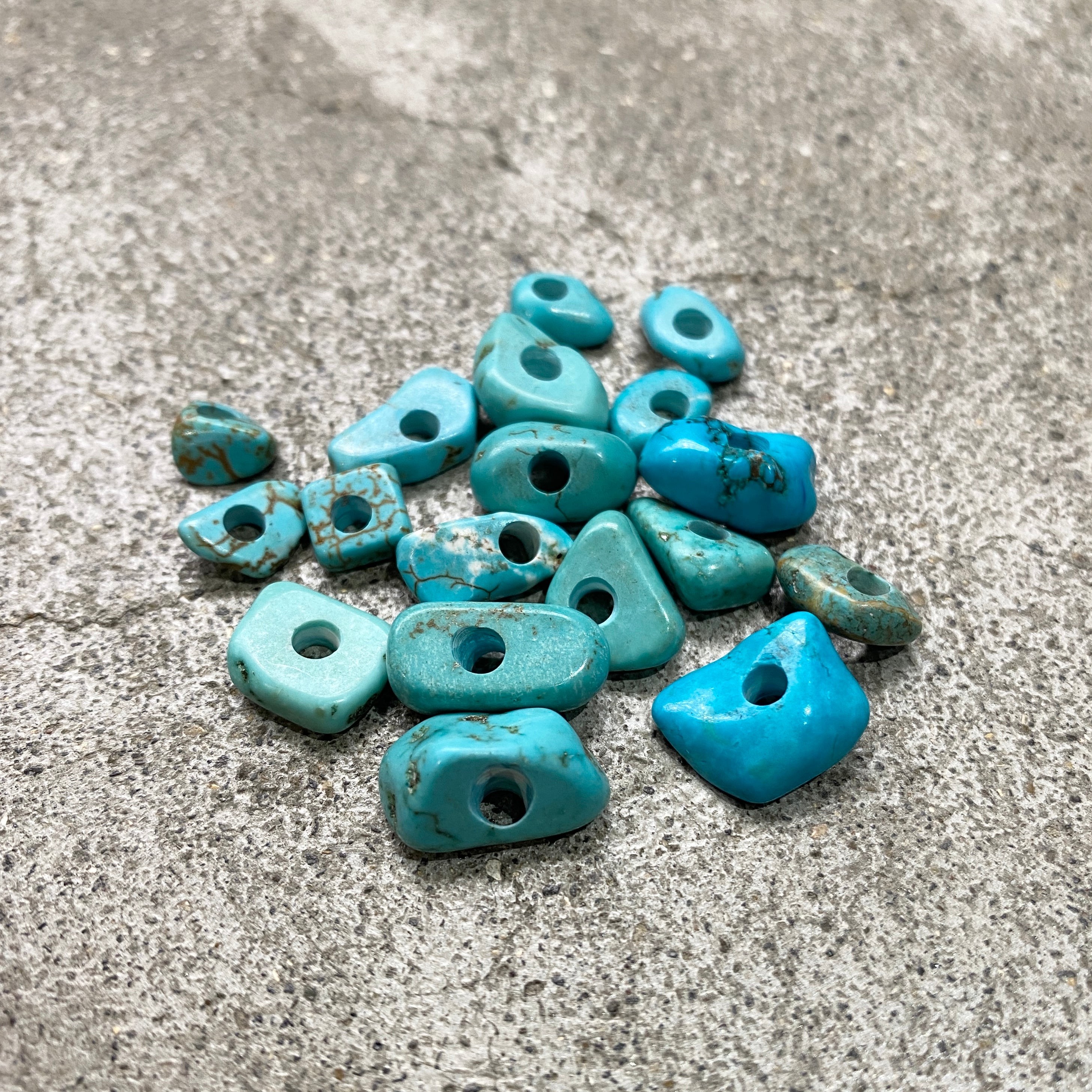 ゴローズ goro's ターコイズビーズ – DELTAone