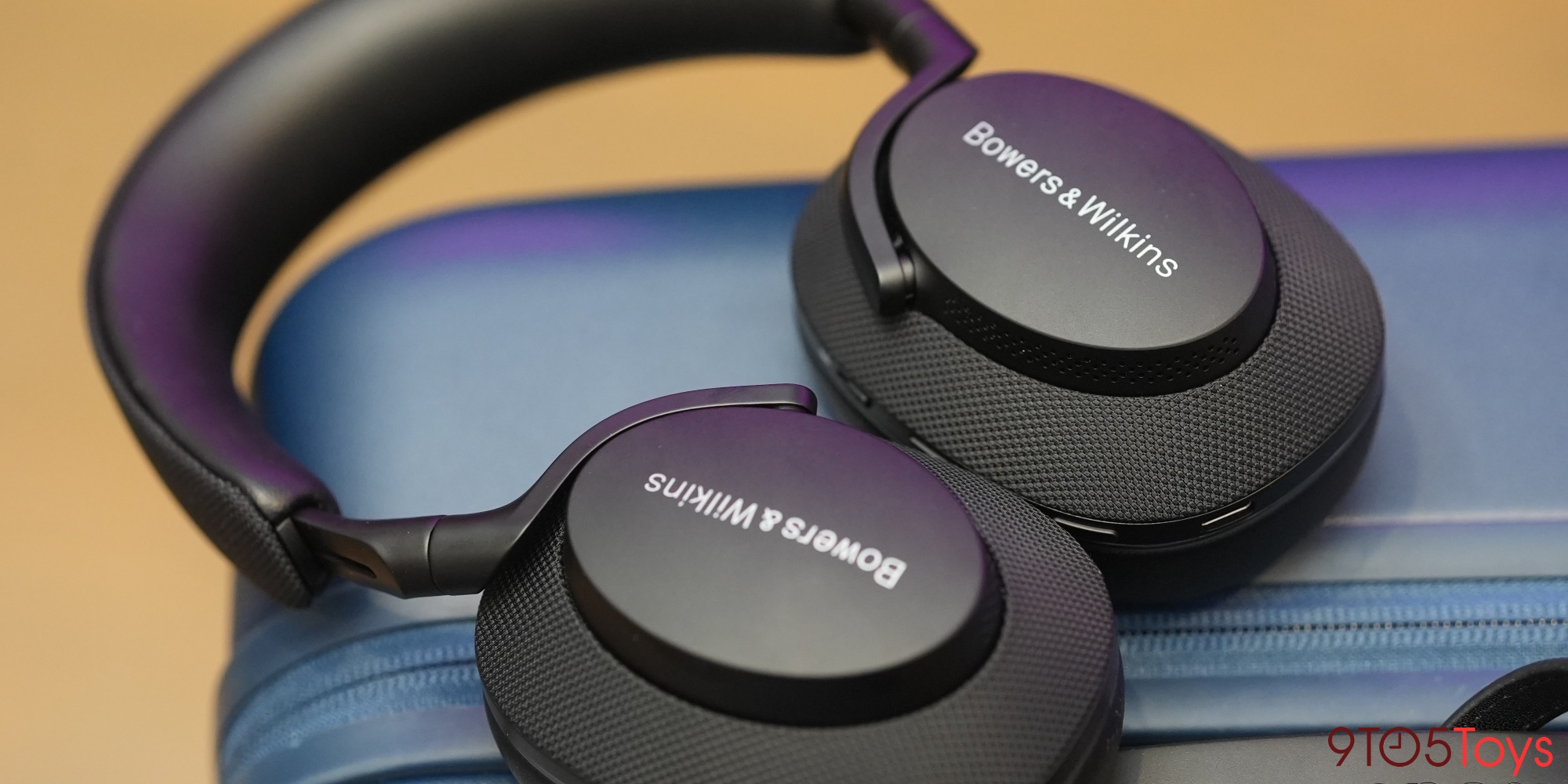 Bowers & Wilkins Px7 S2e headphones debut with improved audio