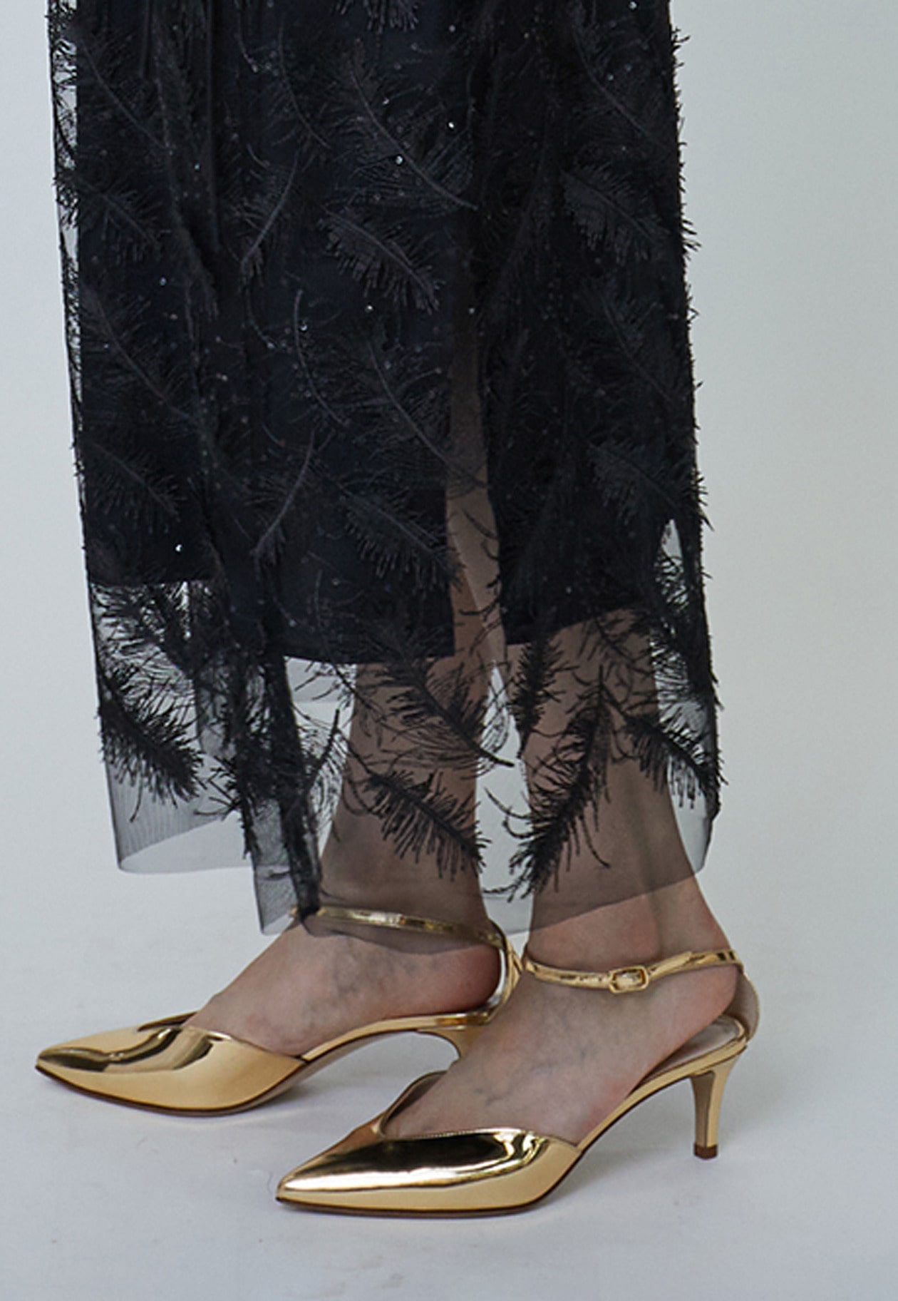 NEBULONI E. (ネブローニ)＞ゴールドミュール】｜1er Arrondissement