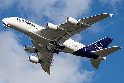 D-AIMB Lufthansa Airbus A380-800 | Planespotters.net