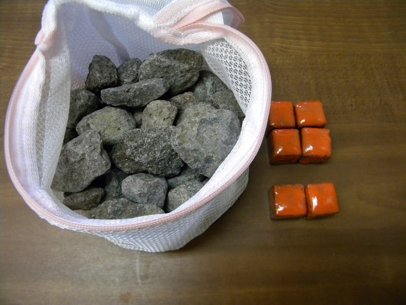 17番 2月9日入荷分 限定増量 お風呂用 （橙焼成北投石4個＋2個 合計6個