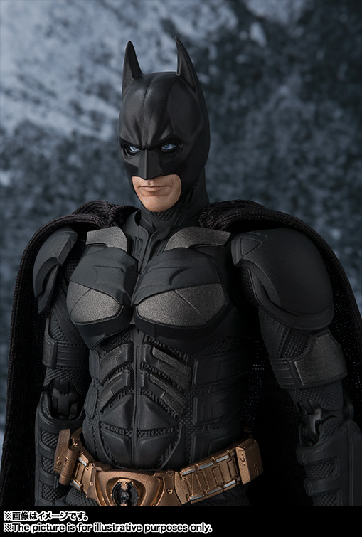 バットマン（The Dark Knight） | ITEMS | TAMASHII NATIONS STORE