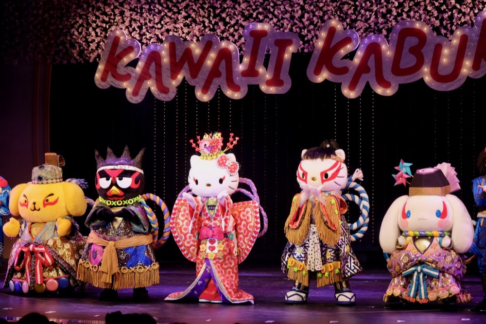 歌舞伎とのコラボ！「KAWAII KABUKI 〜ハローキティ一座の