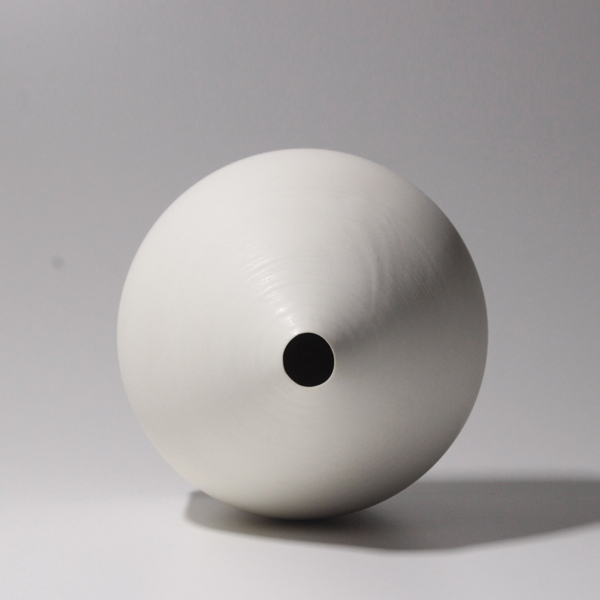 黒田泰三 『白磁壺』 - 瀧屋美術 -鎌倉の美術品専門店 販売 買取 査定