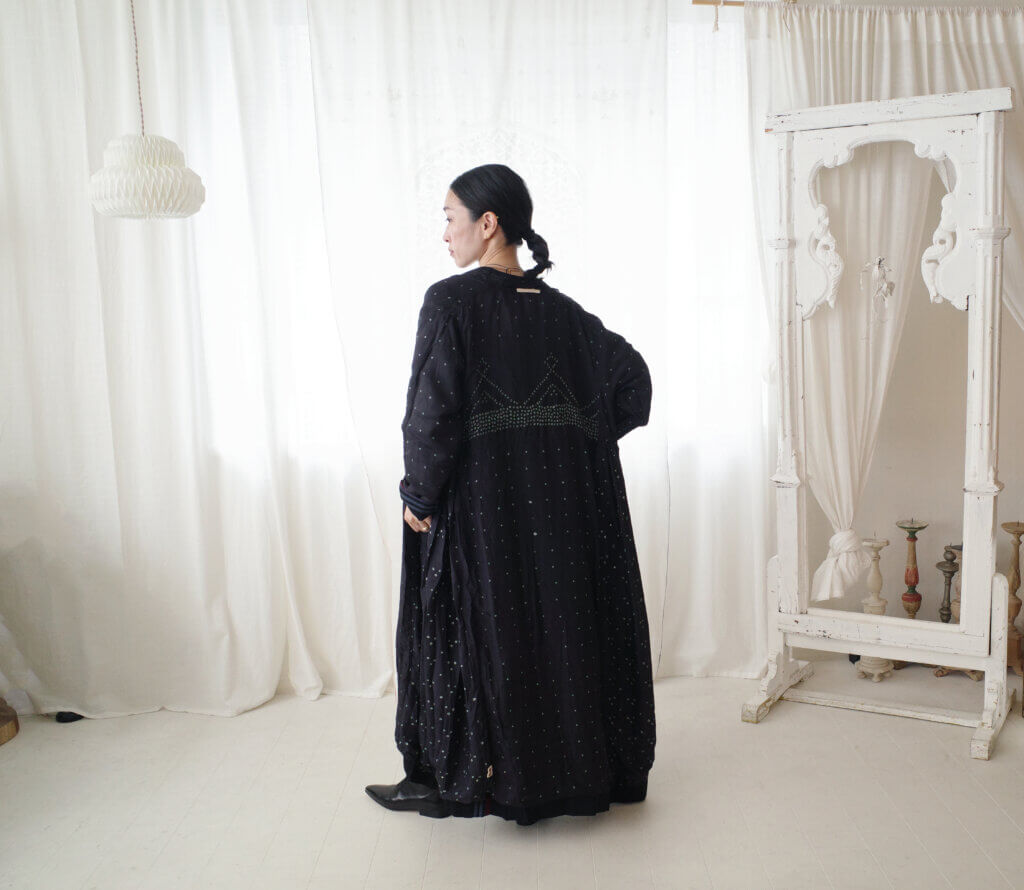 Injiri × TARA Special Coat 'Wool & Bhandani ' TARA