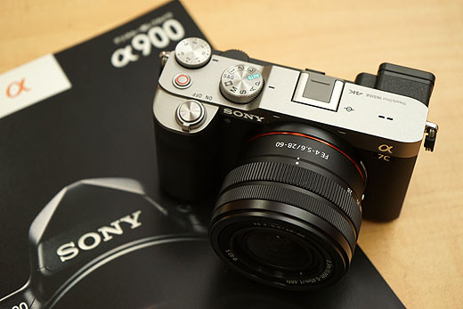 レビュー】世界最小フルサイズミラーレス“α7C”開梱レポート - ソニーの