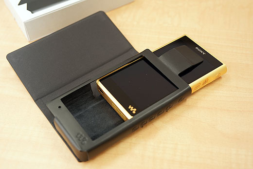 レビュー】「NW-WM1ZM2」「NW-WM1AM2」専用レザーケース『CKL-NWWM1M2