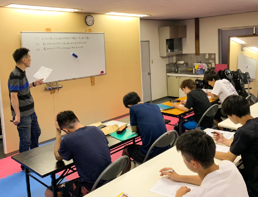 ボートレーサー試験予備校 艇学グループ｜ボートレーサー養成所試験対策