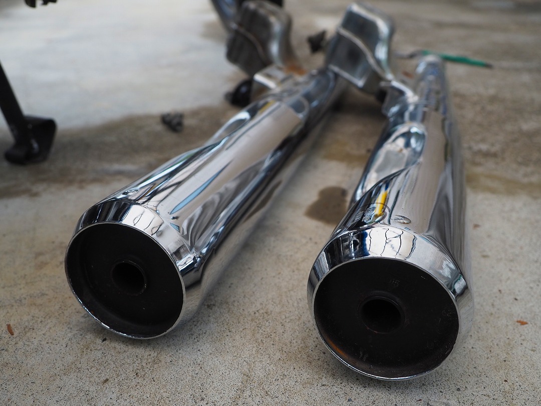 SR400純正マフラーは何種類ある？年式ごとに品番を調査 | タビトバ