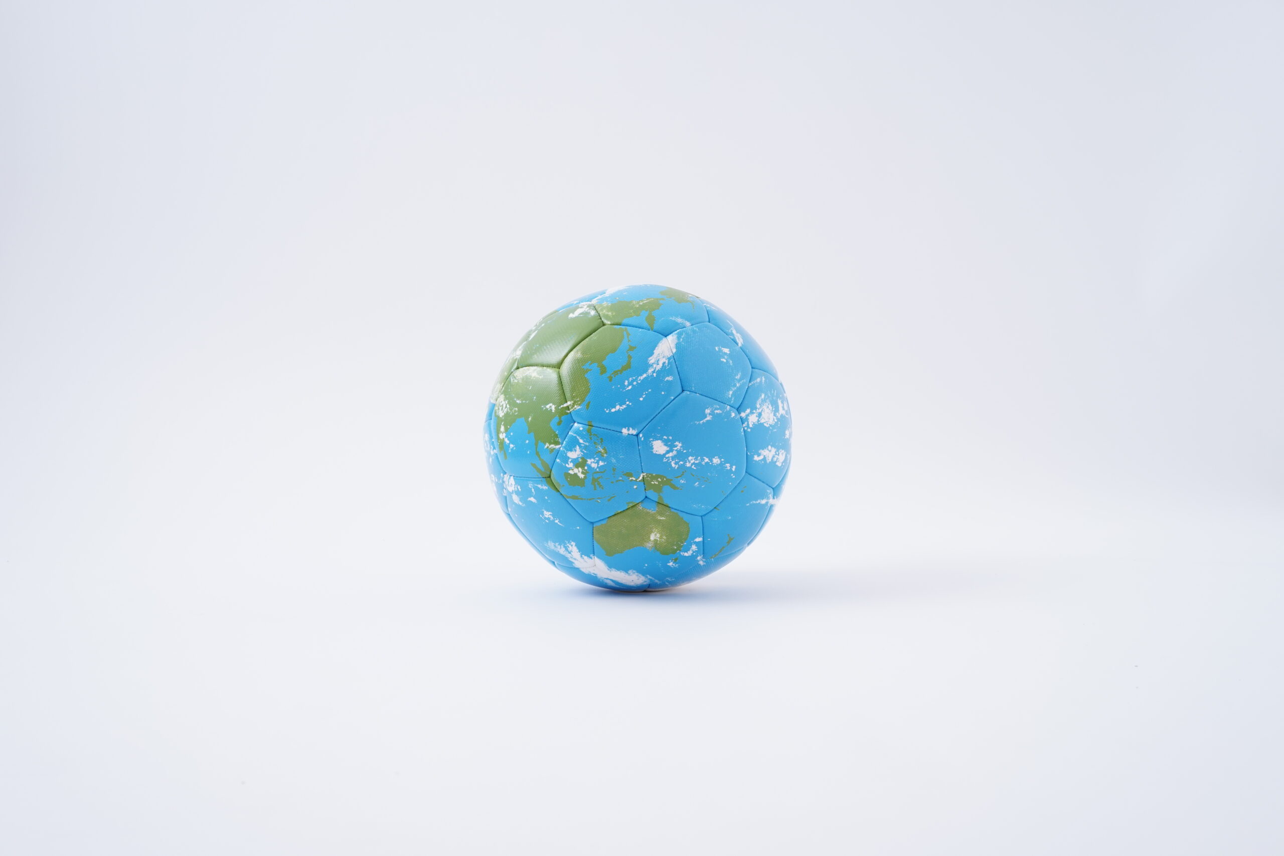 ほぼ日のアースボールPLAY – 地球儀専門館TERRAN