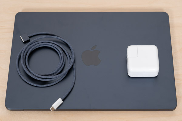 MacBook Air M2の実機レビュー - the比較