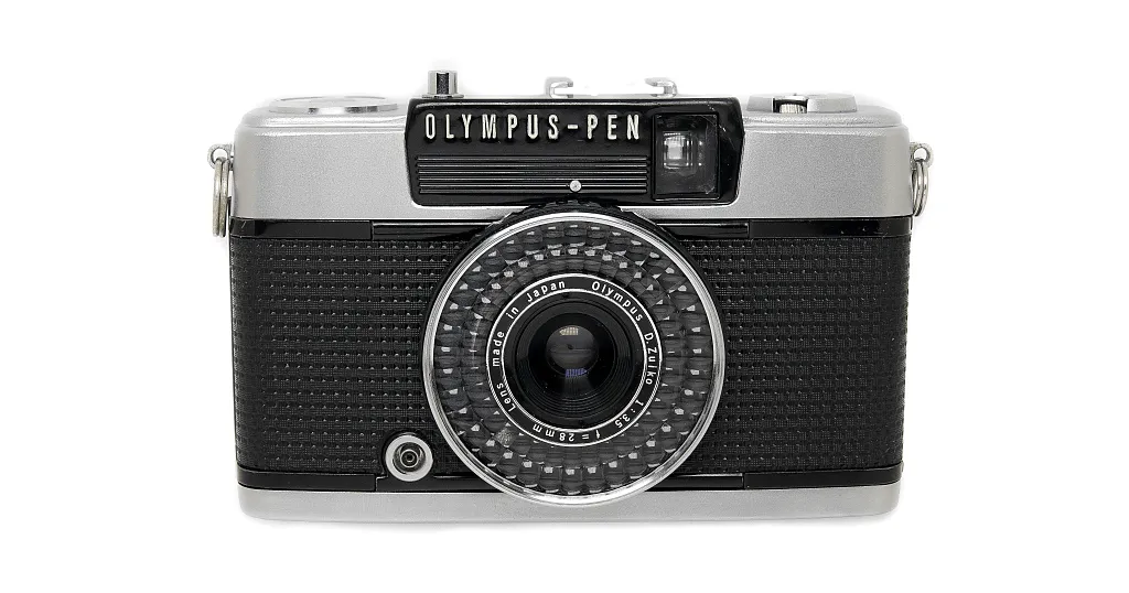 OLYMPUS PEN EE-3 / EE3 カメラ ストロボ装着テスト OLYMPUS PEN EE-3