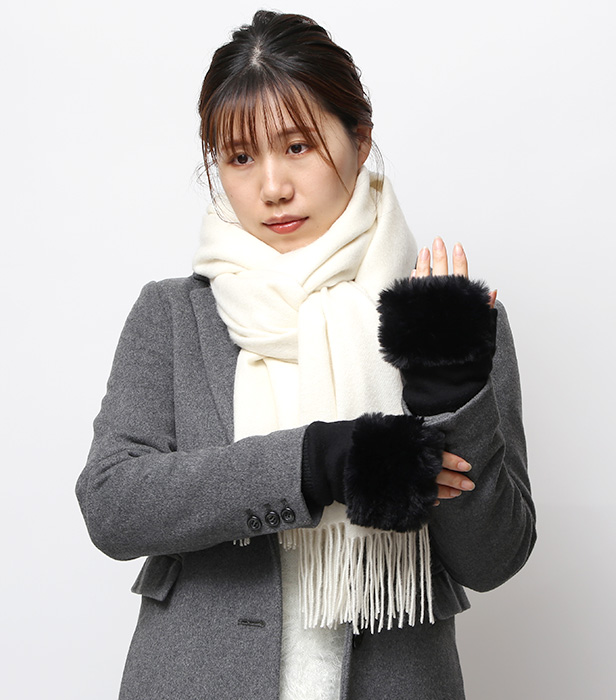 東京ヒマワリ / クロダ(KURODA) 【WOMEN】 フェイクファー付き