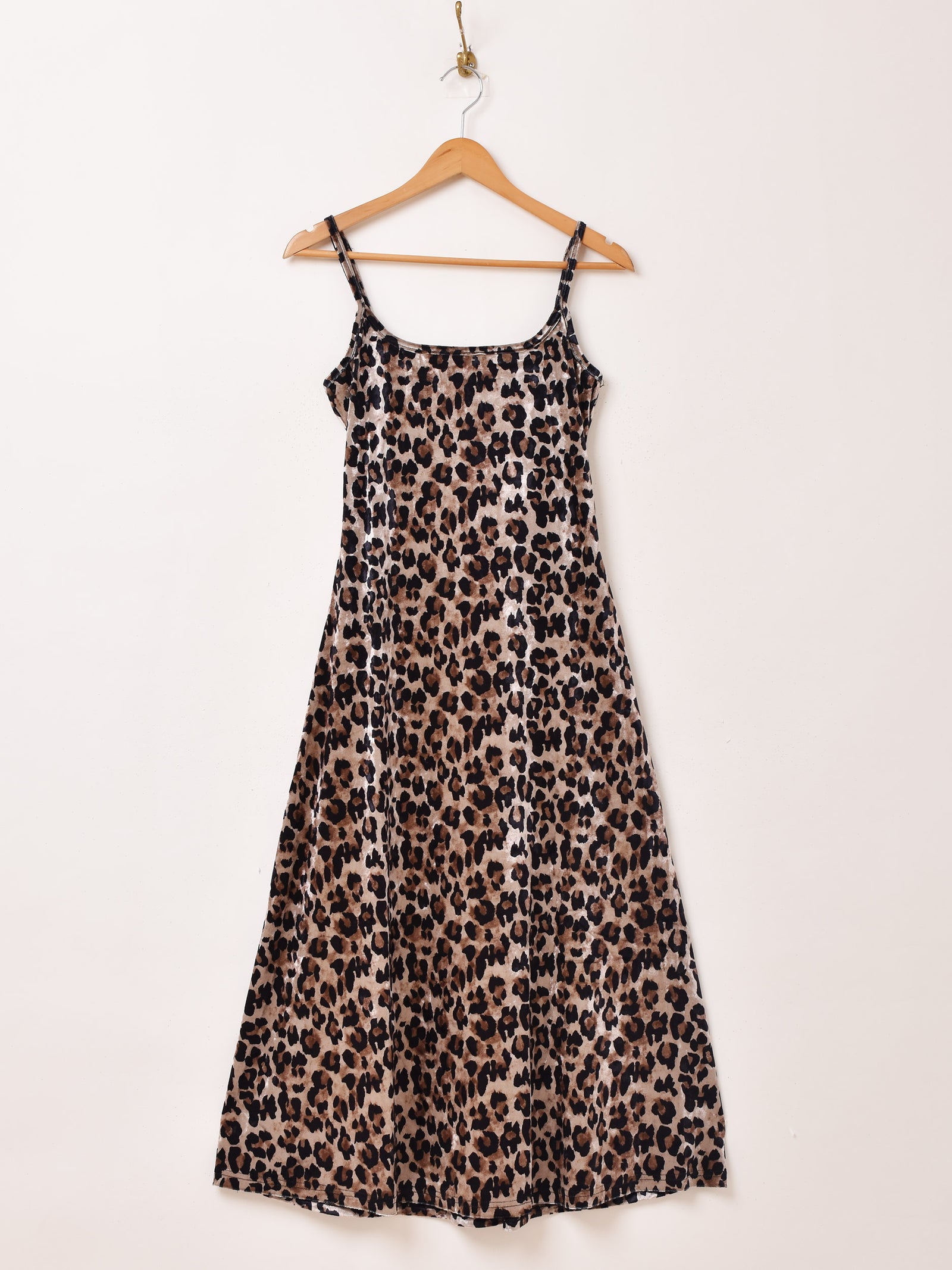 B03_5856_e24af333-567a-4894-