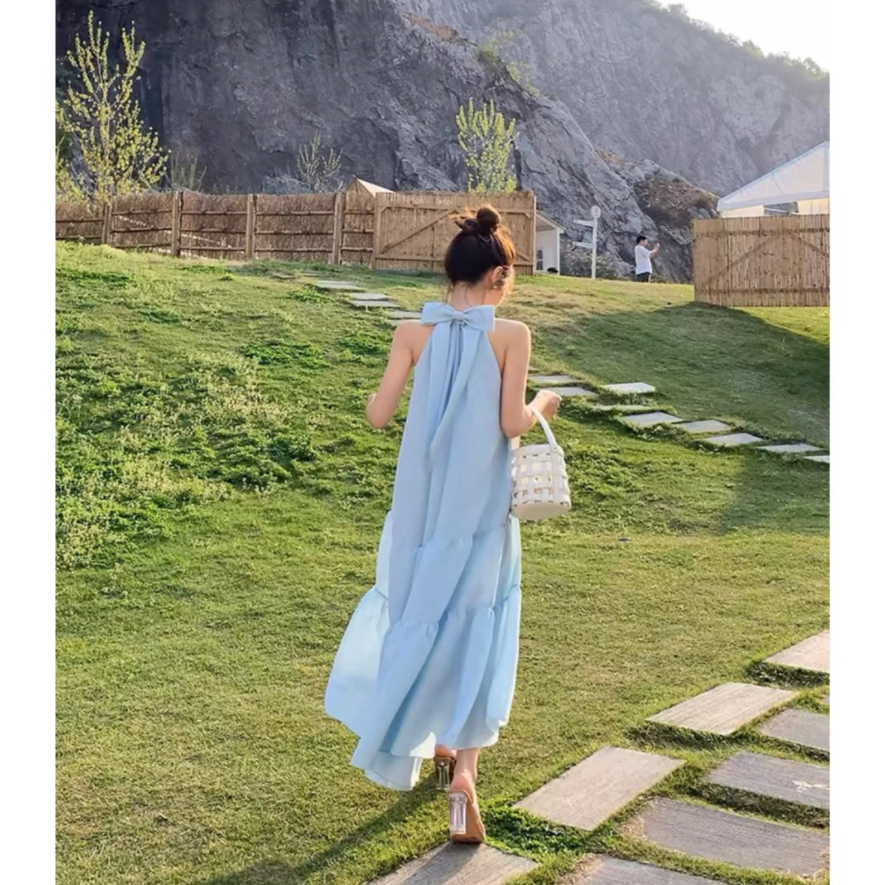 Sサイズ即日発送】ホルターネックフレアワンピース – TORUGATO