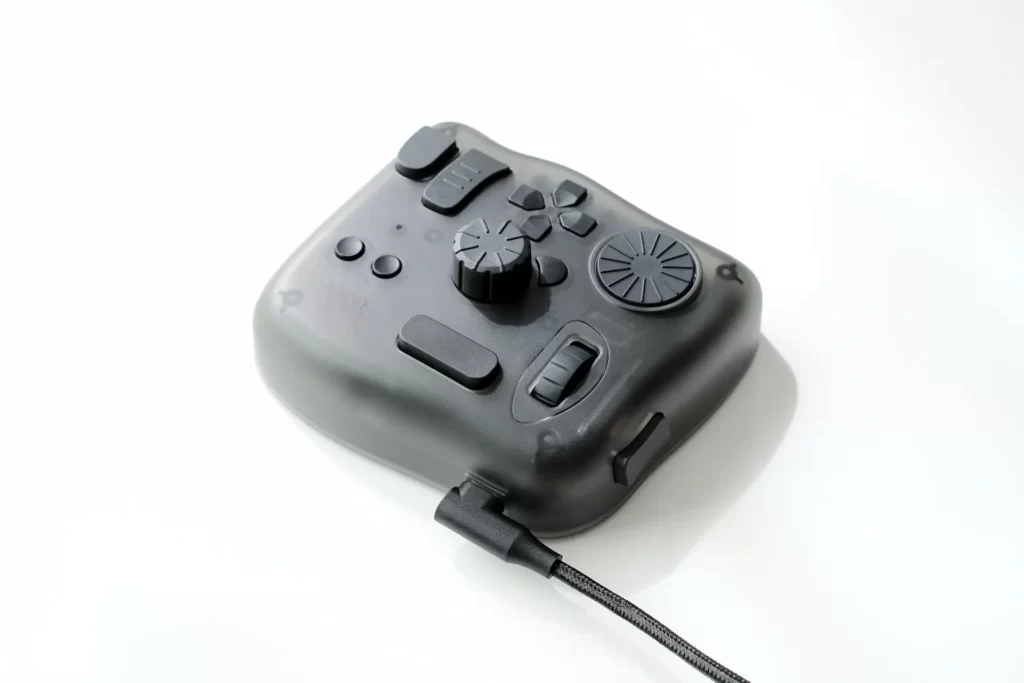 TourBox Elite』レビュー｜イラスト制作には必須級！あらゆる作業が