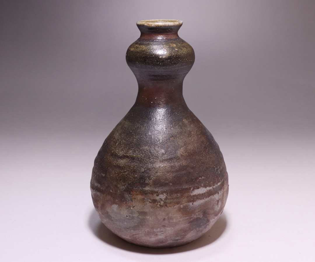 伊勢崎 満 作 「備前ぐい呑」 ～備前焼専門卸小売店 川口陶楽苑～