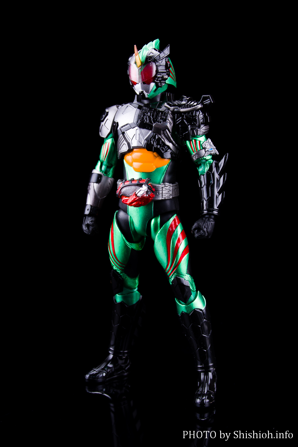 レビュー】S.H.Figuarts 仮面ライダーアマゾンニューオメガ