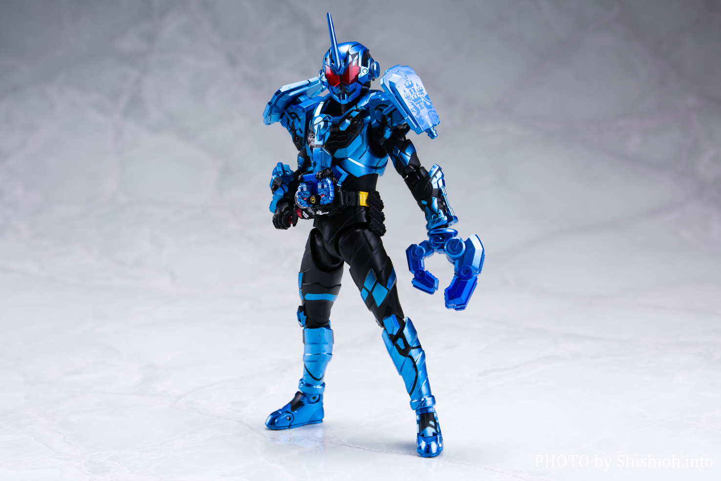 レビュー】 S.H.Figuarts 仮面ライダーグリスブリザード