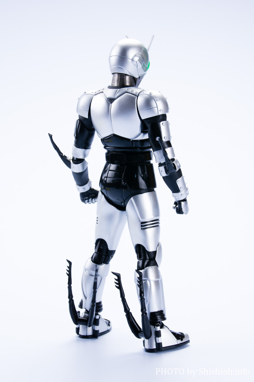 レビュー】 S.H.Figuarts（真骨彫製法）シャドームーン