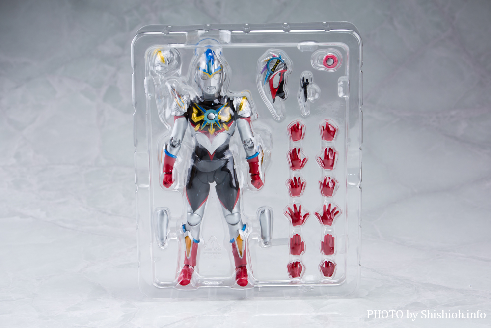 徹底レビュー】S.H.Figuarts ウルトラマンオーブ オーブトリニティ
