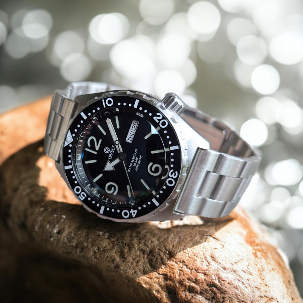 楽天市場】日本製 ハンドメイドの腕時計 20気圧防水 ブルーAR