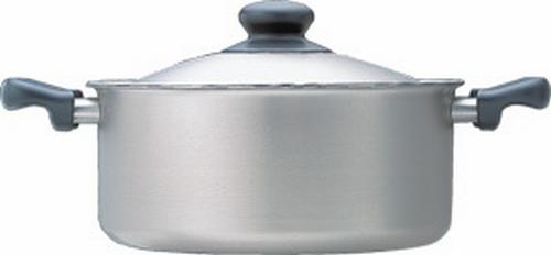 柳宗理 ステンレス アルミ3層鋼 浅型両手鍋 22cm つや消し (鍋) 価格