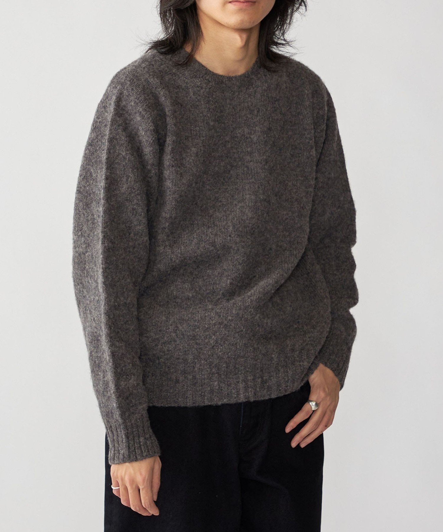 SHIPS｜【SHIPS別注】HARLEY OF SCOTLAND: ウール シャギー クルー