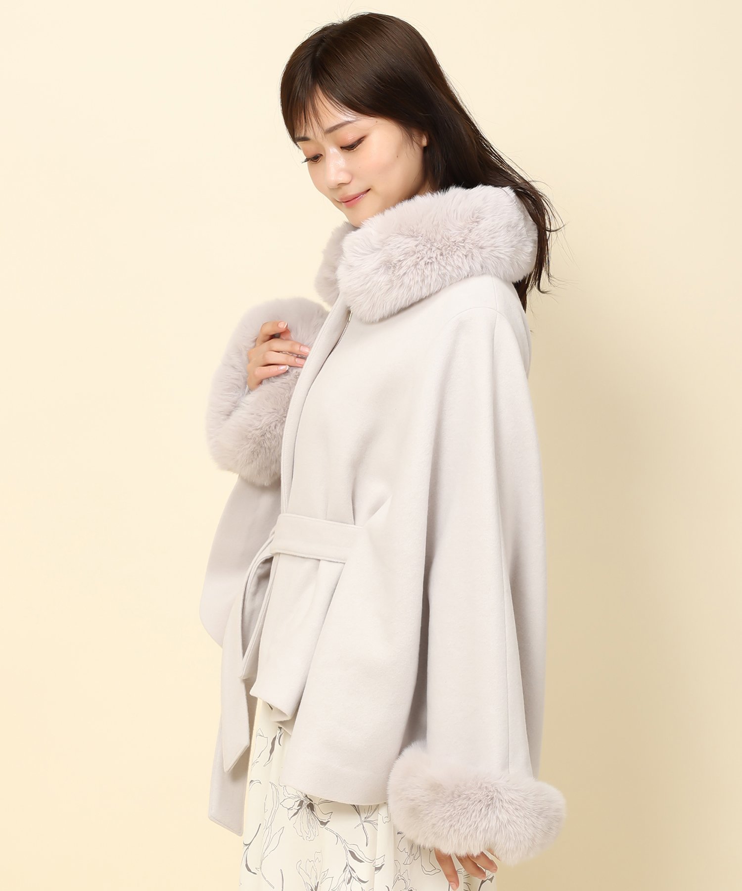 美品】2024AW ミッシュマッシュ ポンチョコート 美品】2024AW ミッシュ
