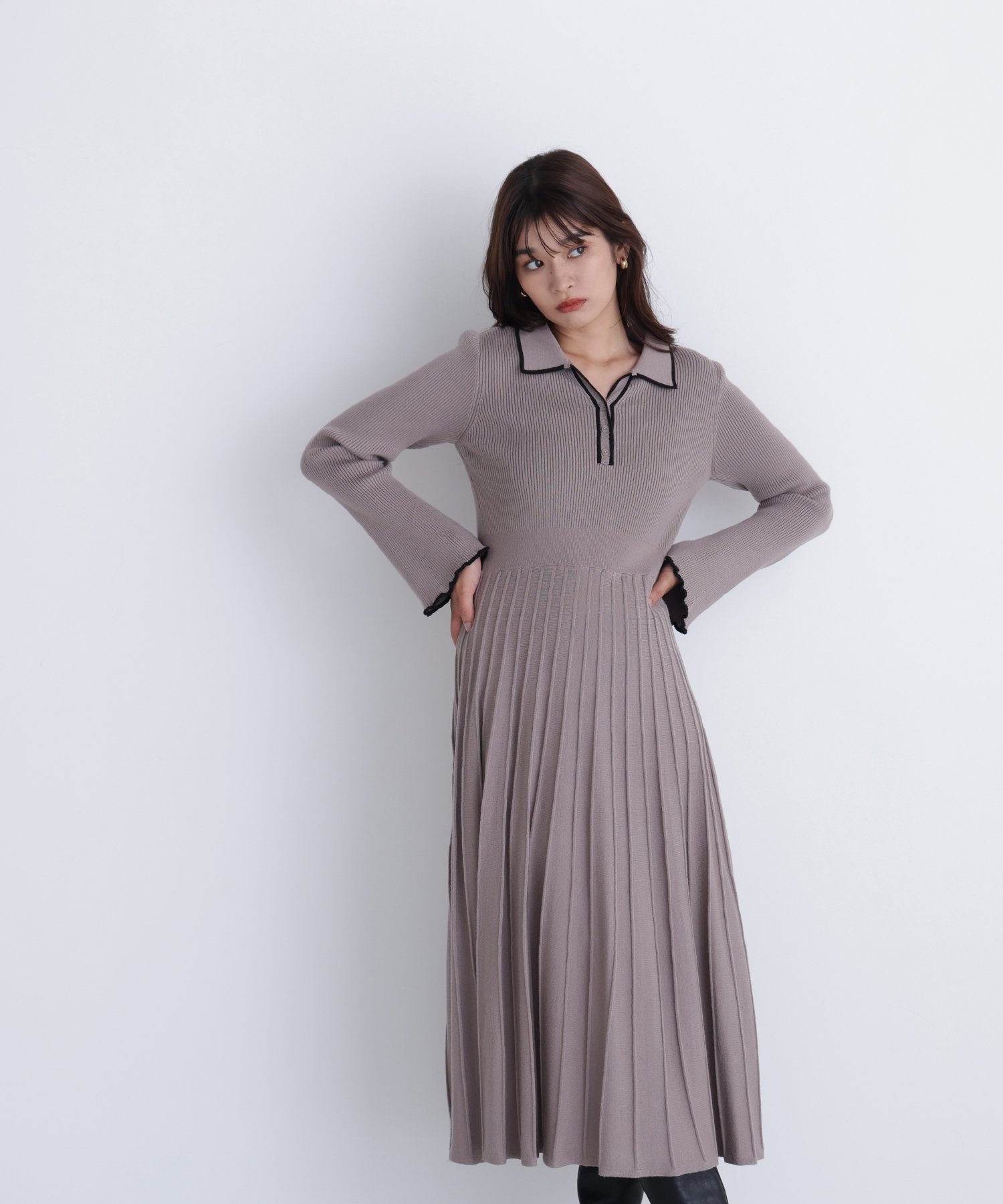 NATURAL BEAUTY BASIC｜スキッパーバイカラーニットワンピース