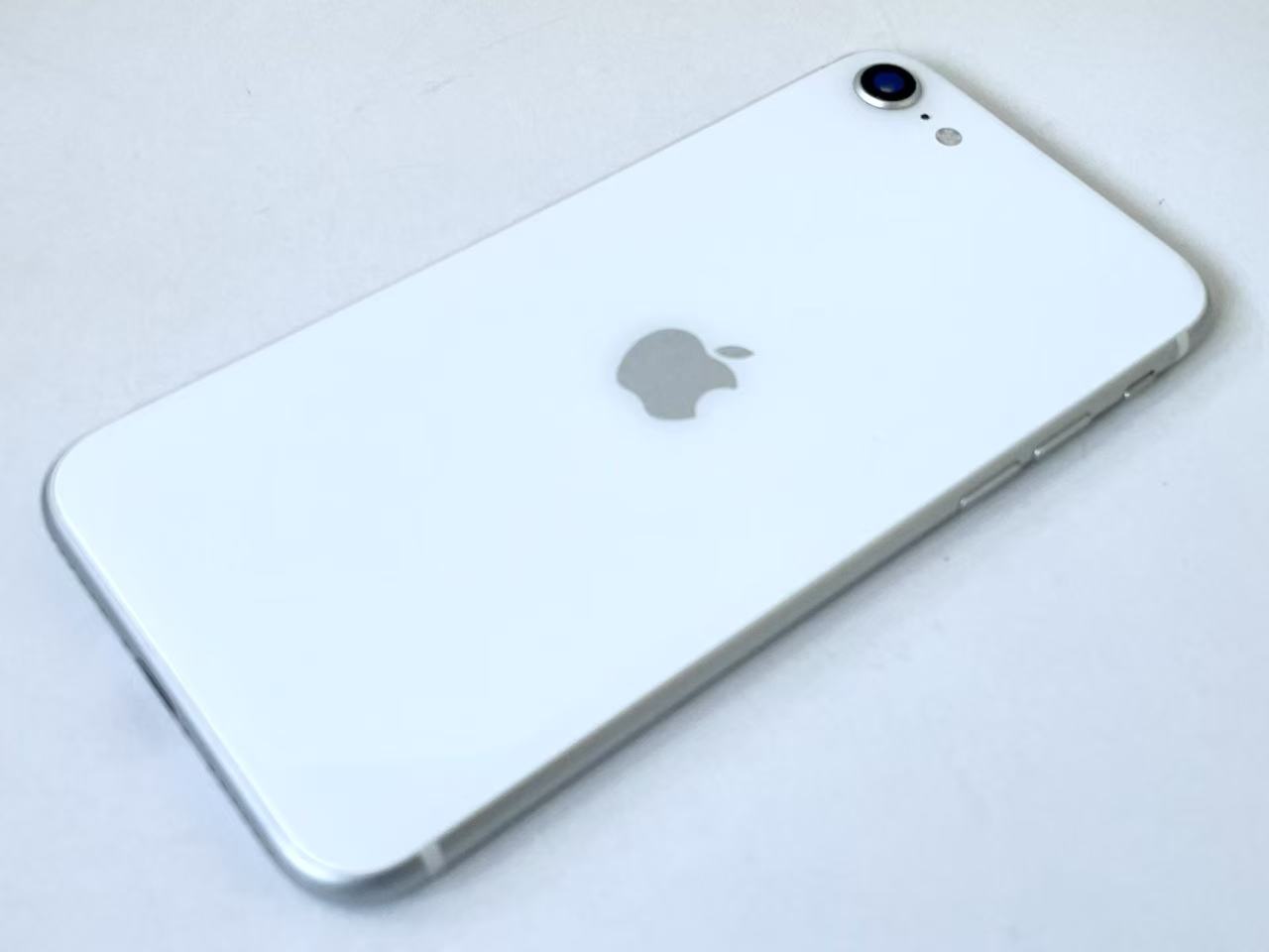 楽天市場】セイモバイル☆【中古Aランク】SIMフリー iPhone SE(第2