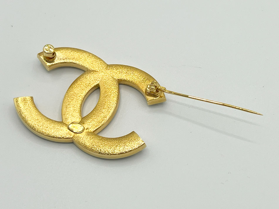 楽天市場】CHANEL シャネル ブローチ ピン CCマーク スター ラメ