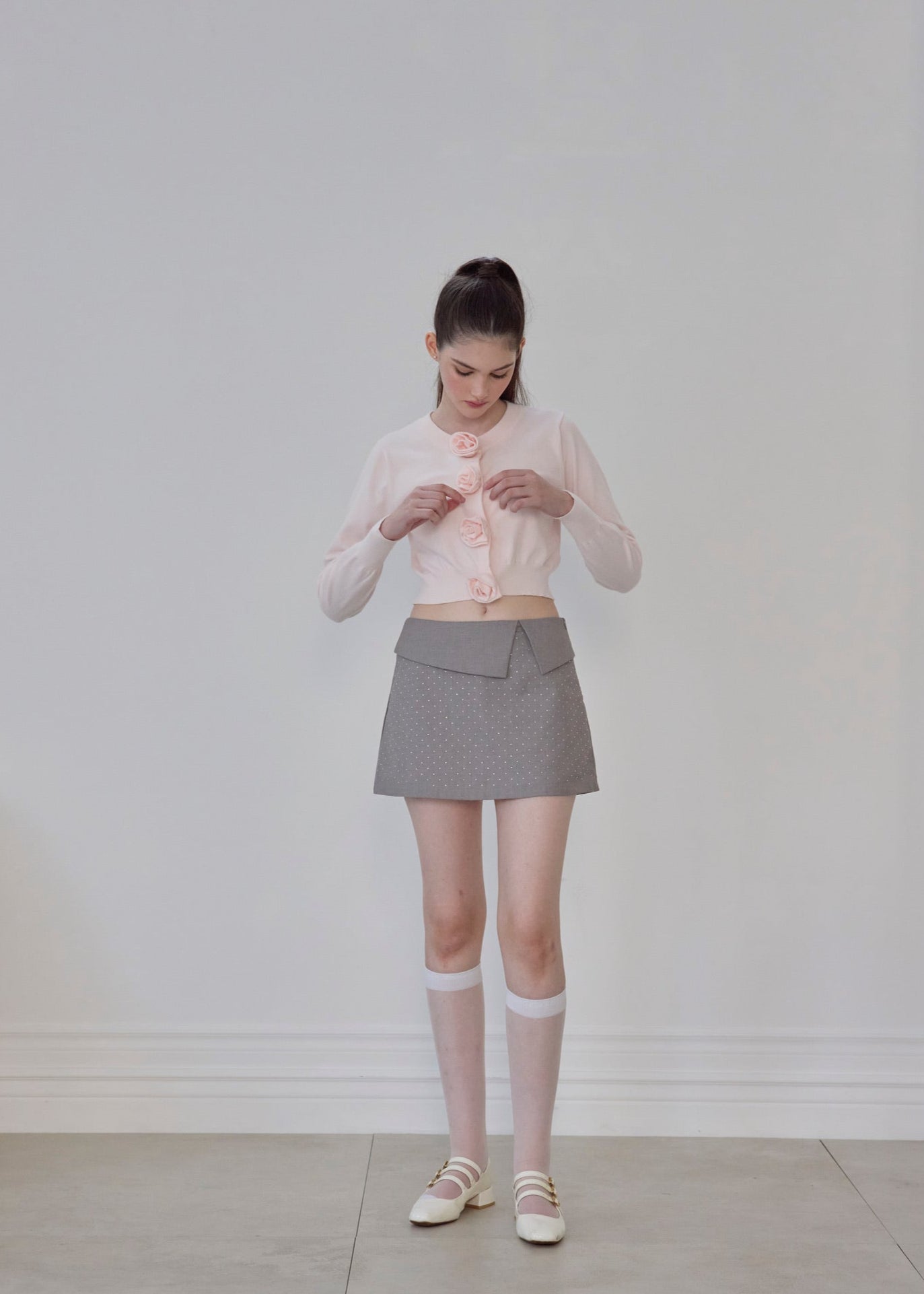 Rose flower motif cardigan – Treat Ürself