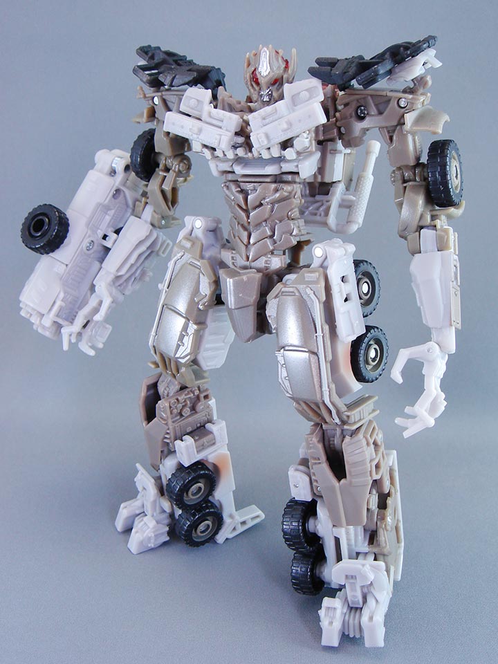 レビュー：TFダークサイドムーン メガトロン: 超偏見超変形