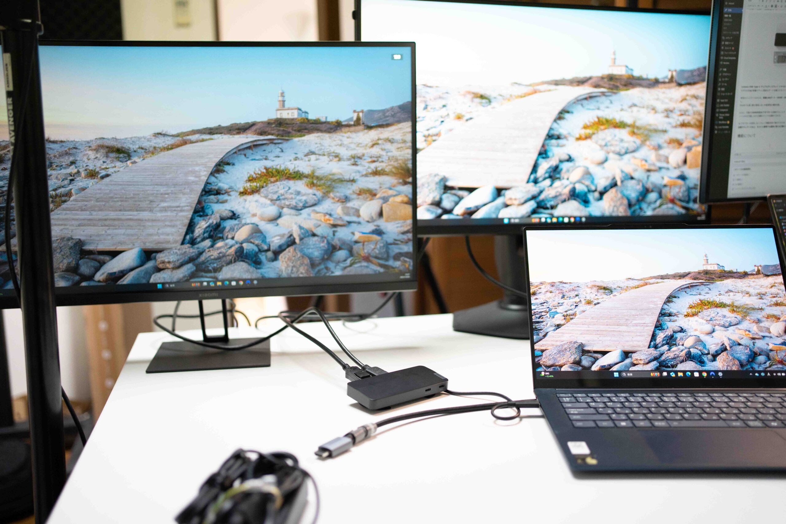 コレは買いLenovo USB Type-C デュアルディスプレイ トラベルドック