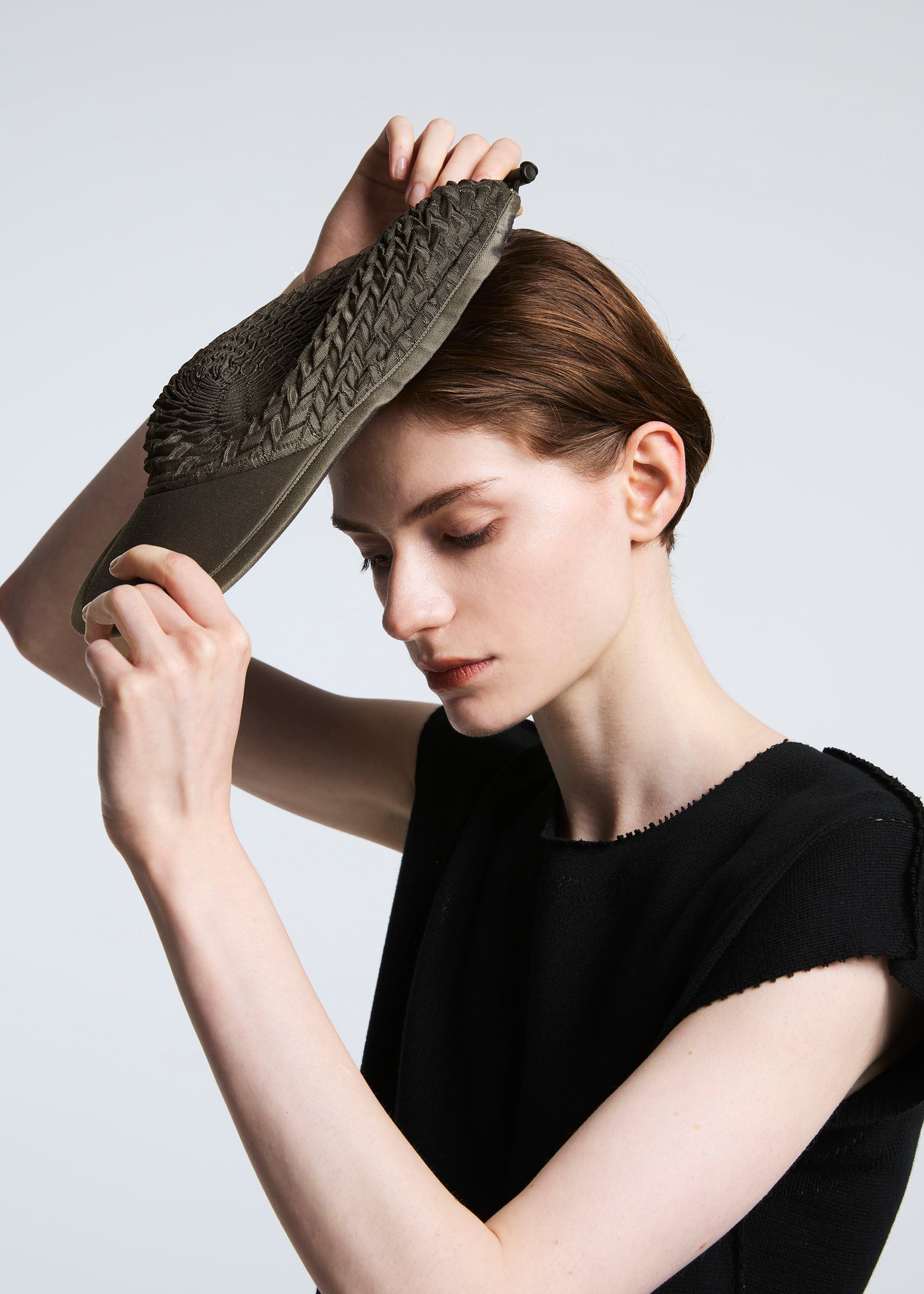 TYPE-O CAP – ISSEY MIYAKE ONLINE STORE