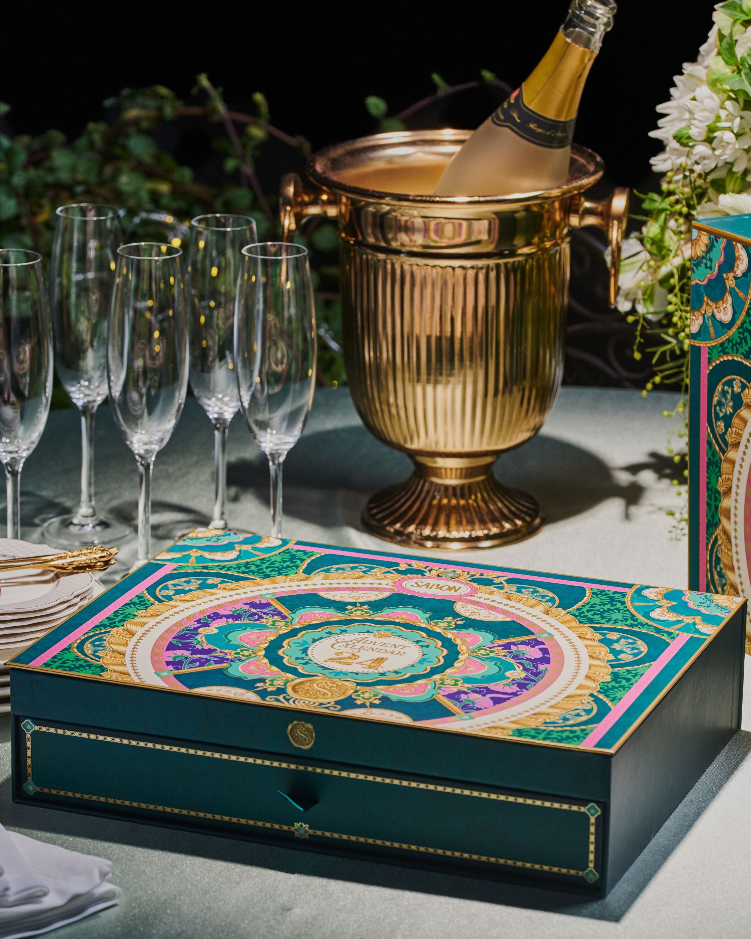 Advent Calendar Majestic Gala 24 Day – SABON