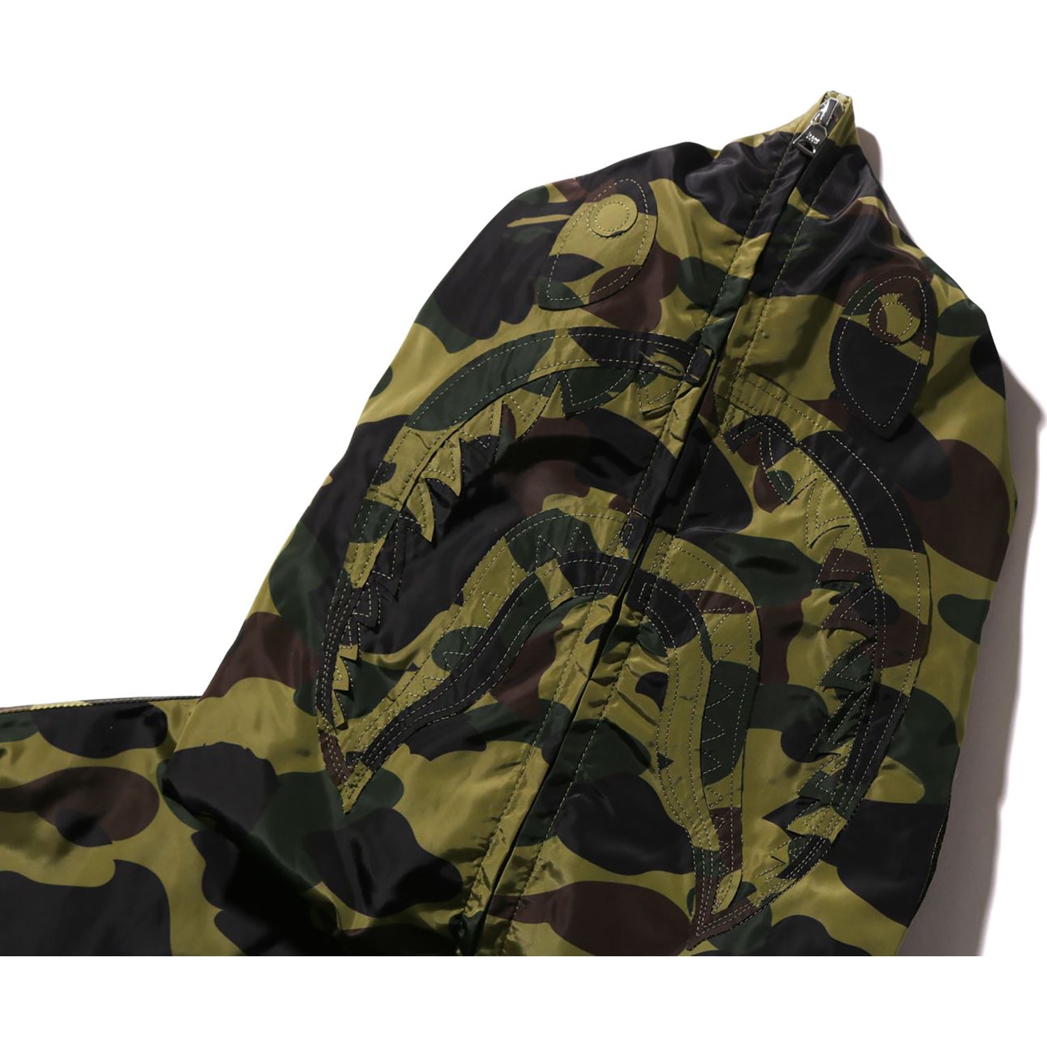 1ST CAMO JACQUARD SHARK FULL ZIP JACKET MENS – us.bape.com