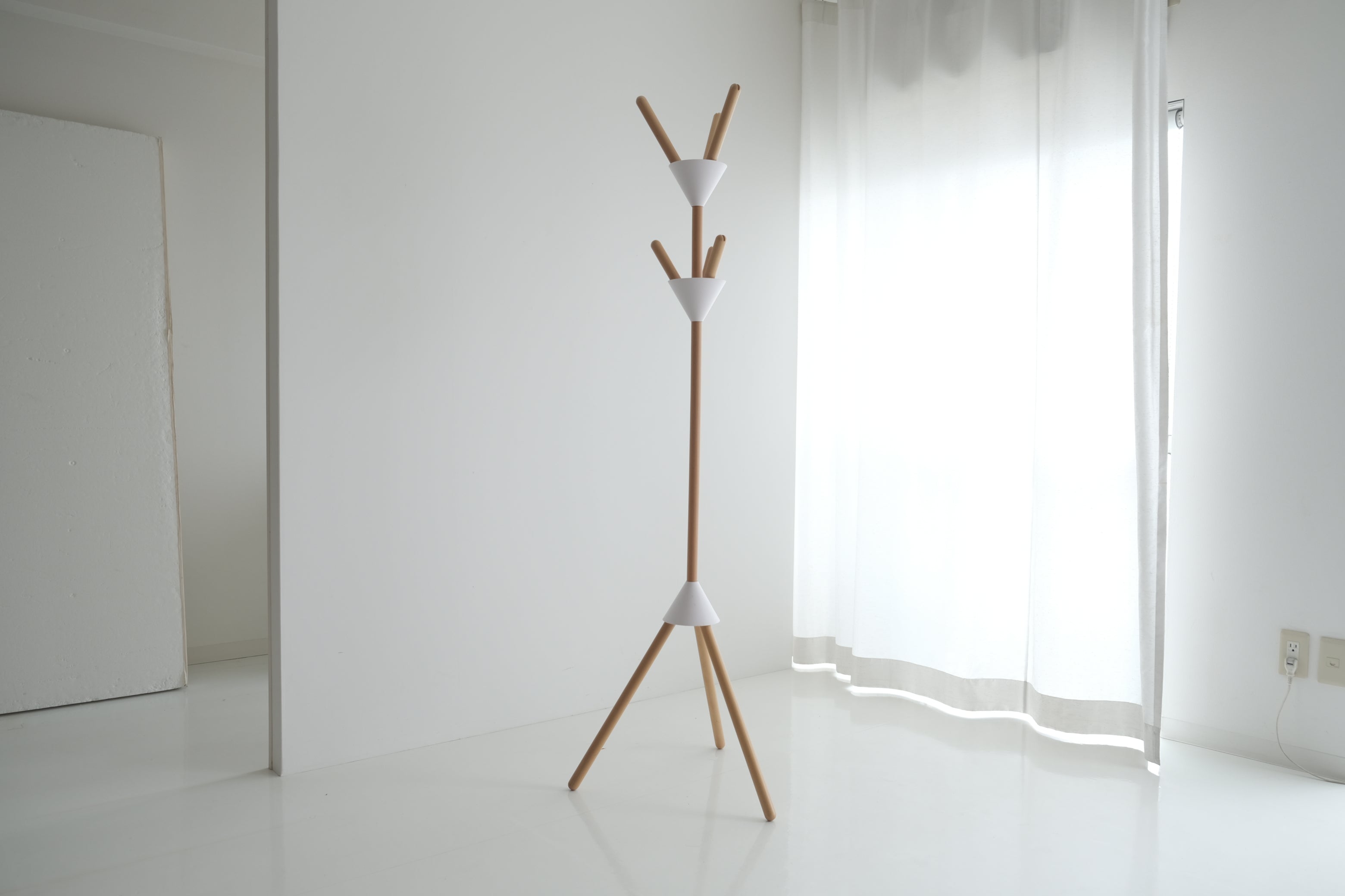 倉俣史朗 アルミーノ ハンガー 【紫色】｜Shiro Kuramata ALUMINIO Hanger