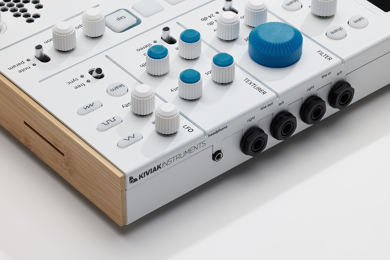 Kiviak Instruments WoFI Cloud-Connected Sampler Synthesizer