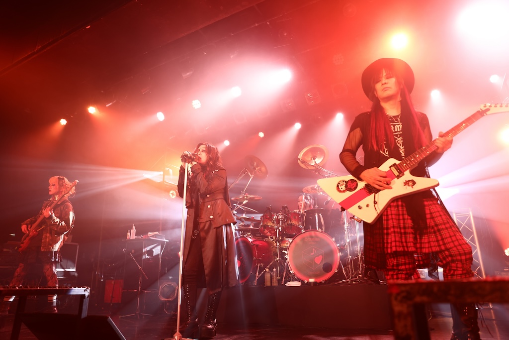 キズ、全国ツアー『鳳凰焔巡』開催！ 来夢が語る“鳳凰”への想い – ROCK