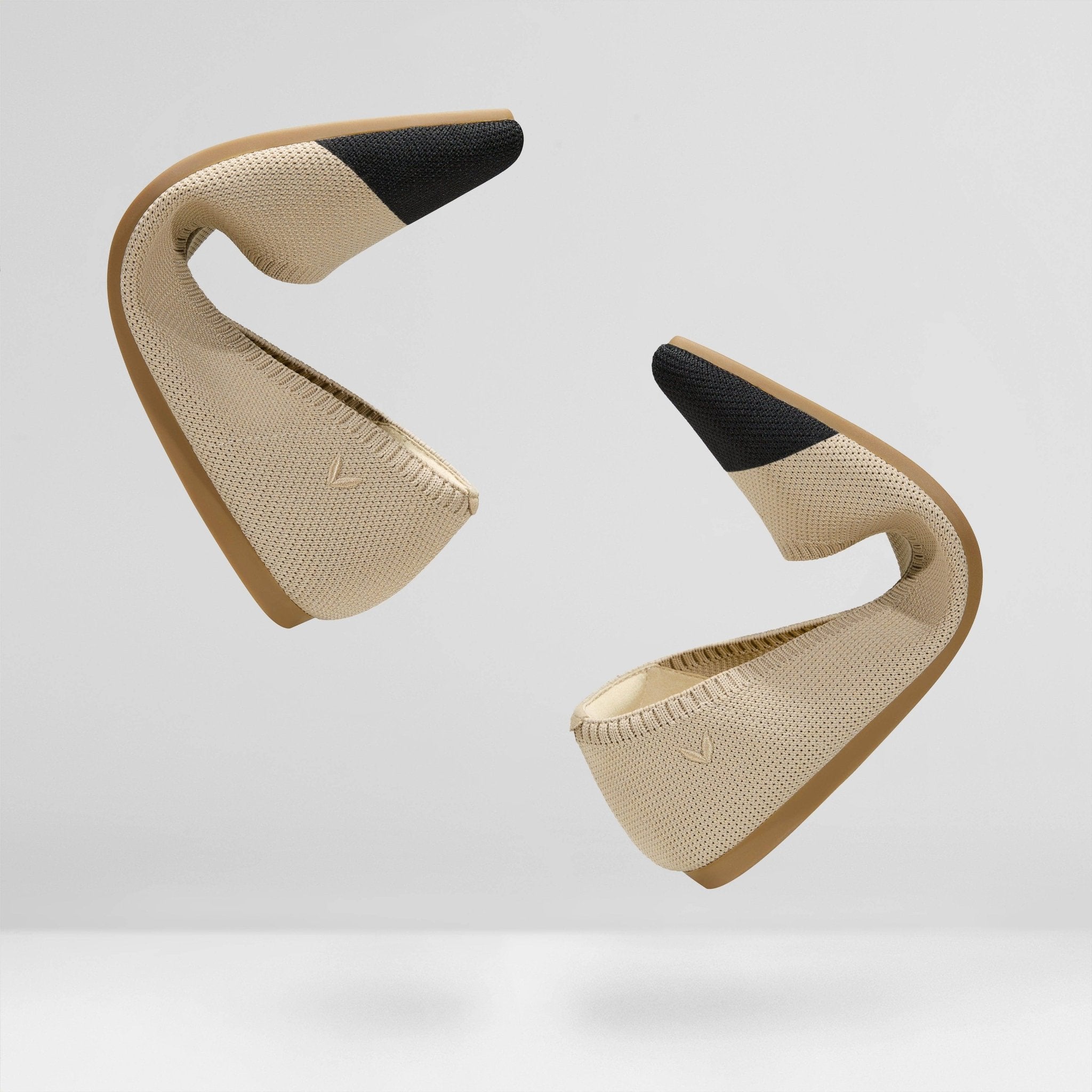 Aria 5°] ポインテッドトゥ フラットシューズ – VIVAIA JAPAN