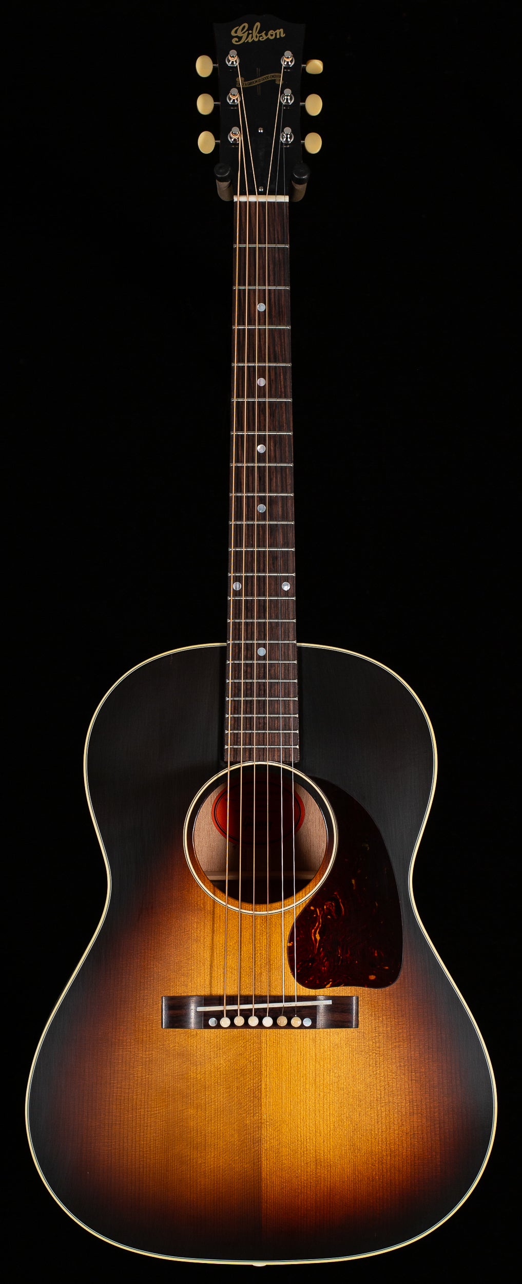 Gibson Custom Shop 1942 Banner LG-2 Vintage Sunburst (004